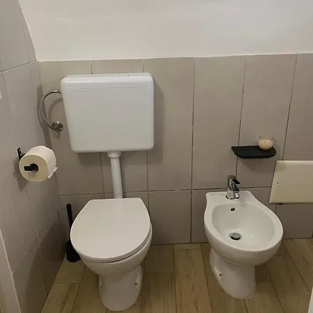 Dimora Bianca Σπίτι διακοπών *